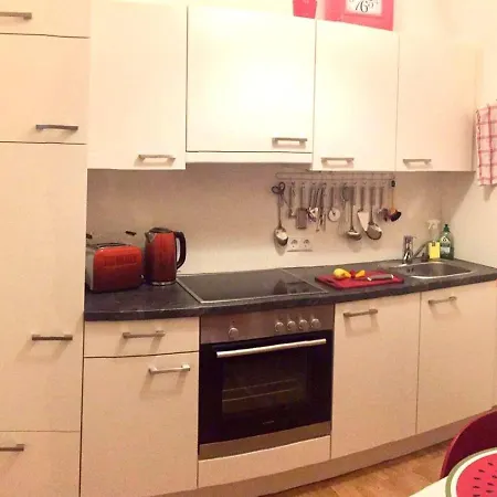 Kienreich - Moderne, Ruhige Altbauwohnung Im Herzen Der Altstadt * Γκρατς