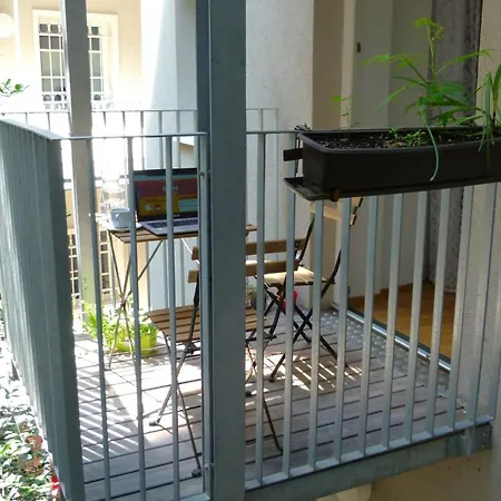 Kienreich - Moderne, Ruhige Altbauwohnung Im Herzen Der Altstadt * Γκρατς