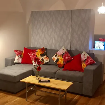 アパート Kienreich - Moderne, Ruhige Altbauwohnung Im Herzen Der Altstadt グラーツ