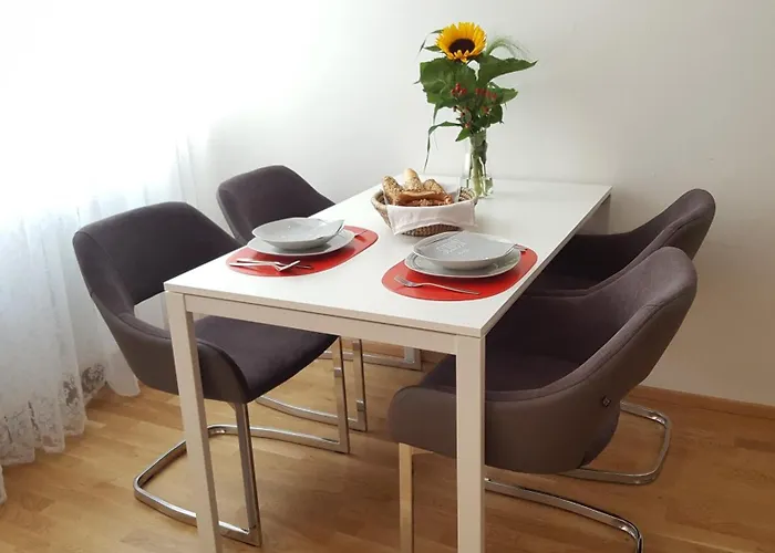 Kienreich - Moderne, Ruhige Altbauwohnung Im Herzen Der Altstadt Грац