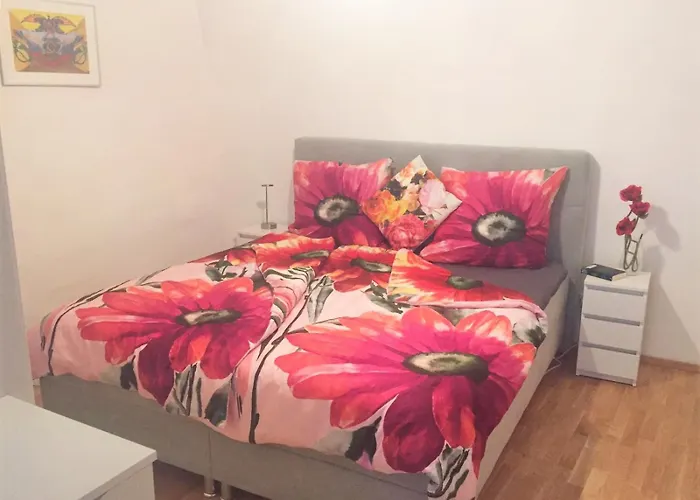 Kienreich - Moderne, Ruhige Altbauwohnung Im Herzen Der Altstadt *